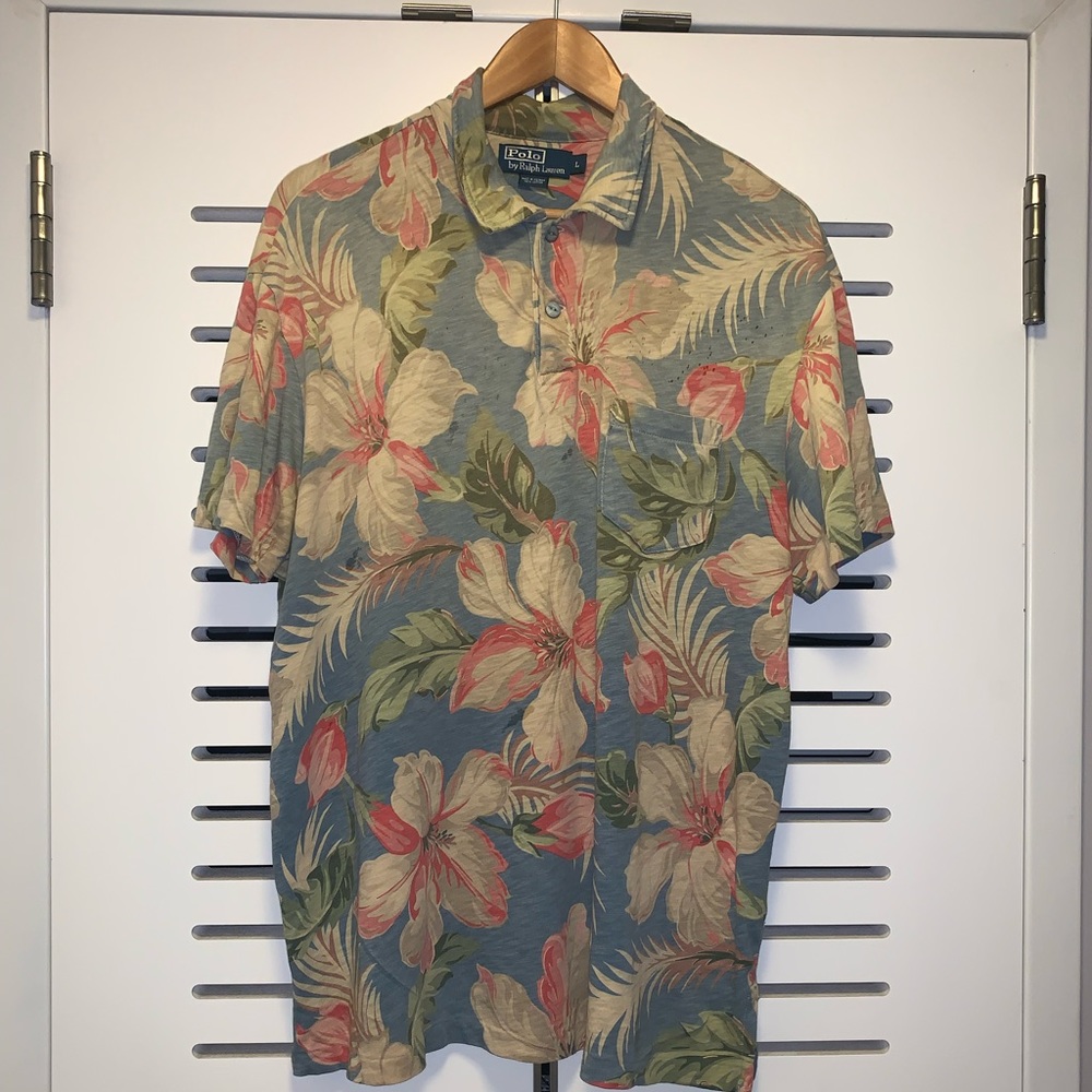 Polo shirts size L